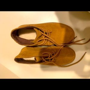 Ugg kids booties, Neumal